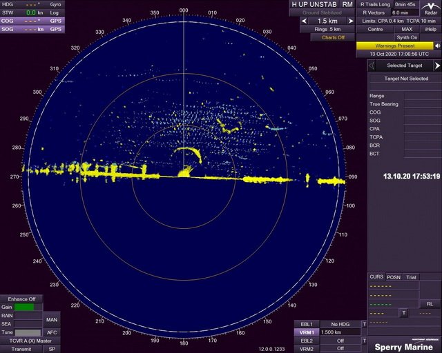 Image showing nocturnal bird migration on a radar screen.